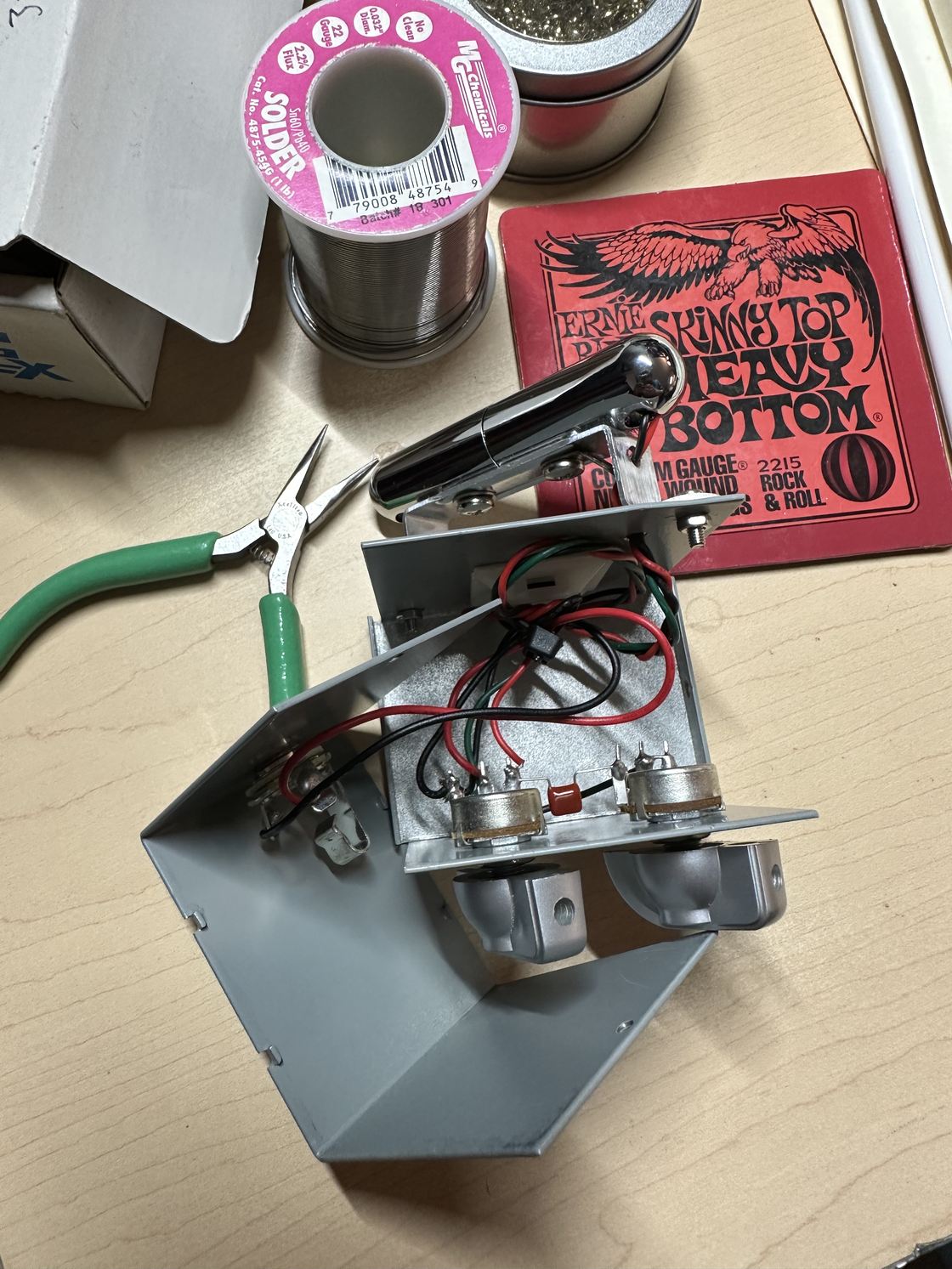 The wiring inside Pickup In a Box.